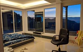 El Cielo, B&B